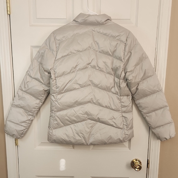 Eddie Bauer Gray Quilted Puffer Jacket with Stand-Up Collar - Picture 8 of 8